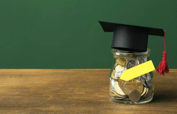 Toamna se numără investiţiile în educaţie
